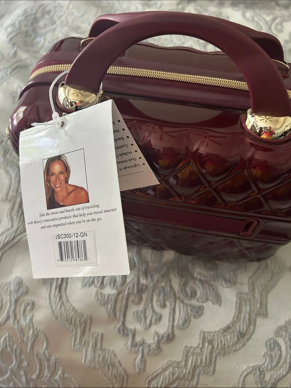 Marcy McKenna Gloss Quilted hard shell Cosmetic Case in Burgundy